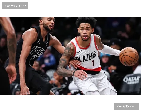 开拓者后卫西蒙斯场均21.4分，扛起后利拉德时代进攻大旗